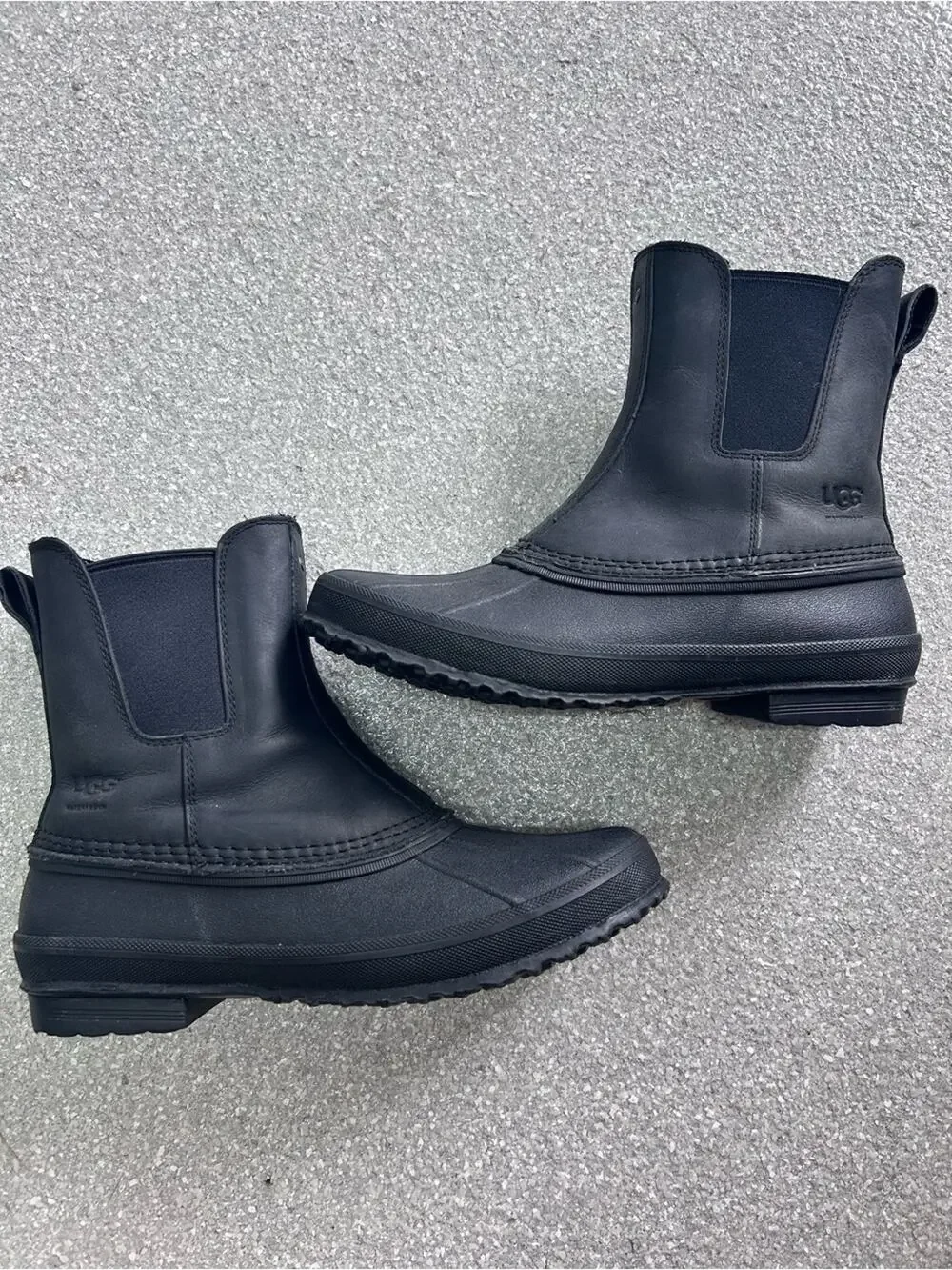 NWOT UGG Men’s Ramosa Black Waterproof Chelsea Rain Boots Size 9